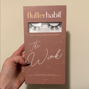 Flutterhabit Luxe Faux-Mink Eyelashes - The Wink Black